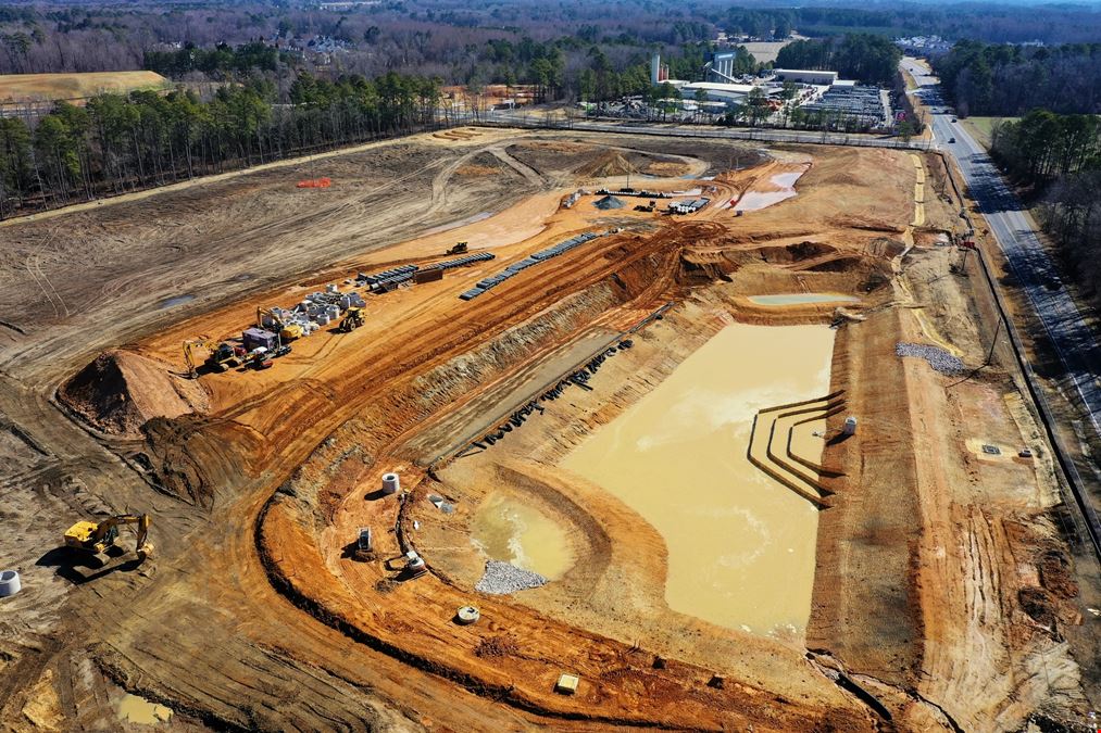Fuquay Commerce Center