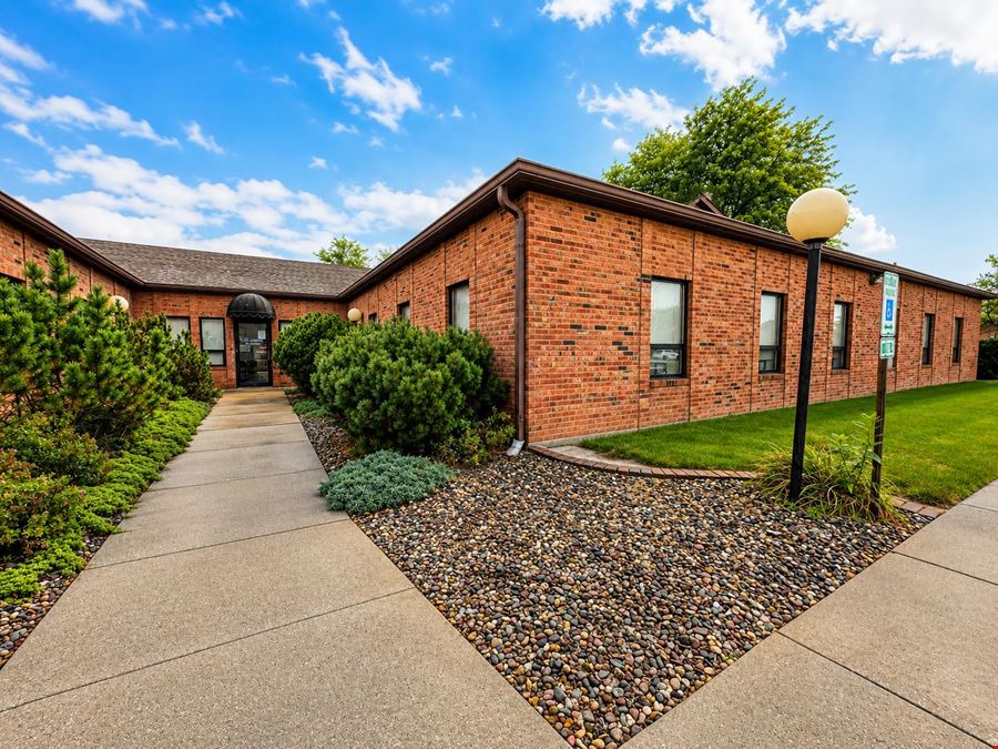 3008 W Willow Knolls Dr