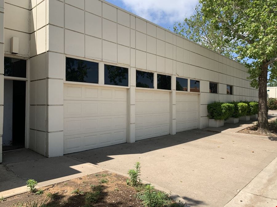 102 SW 3rd St.