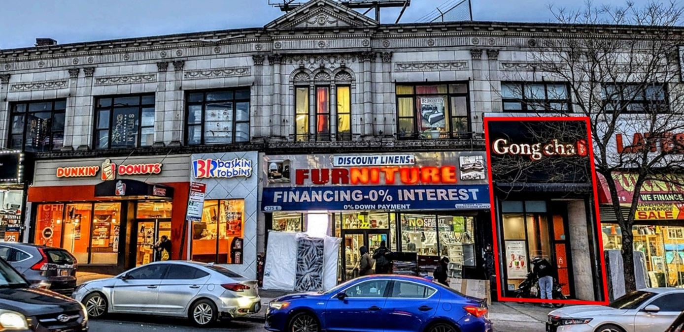 327 E Fordham Rd