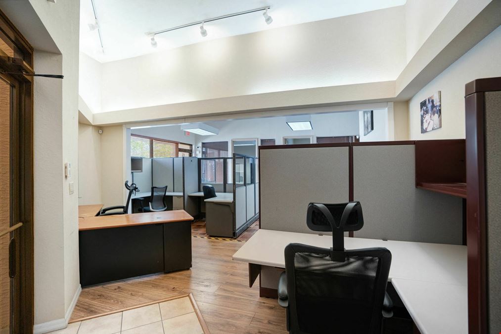 3910 Golf Park Loop