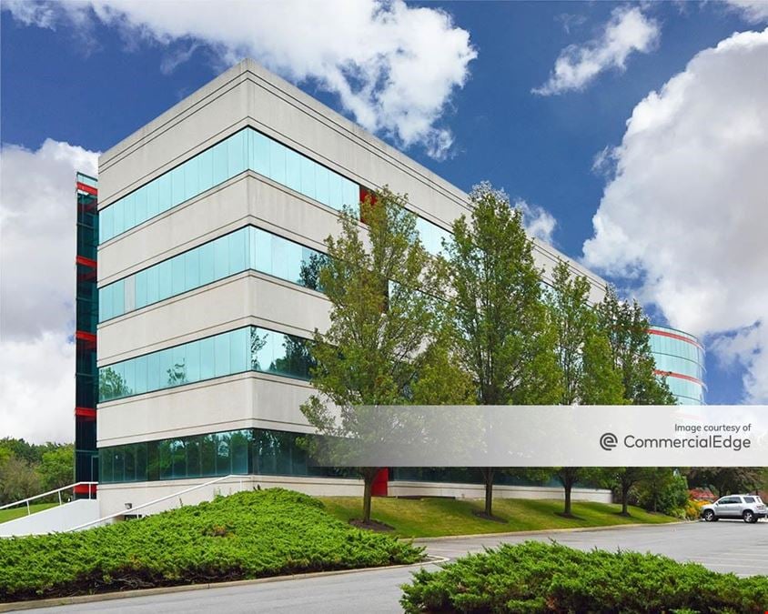 150 Motor Pkwy