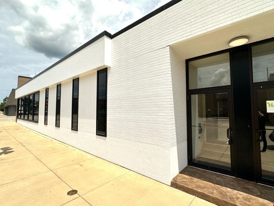150 S Main Street: Suite B
