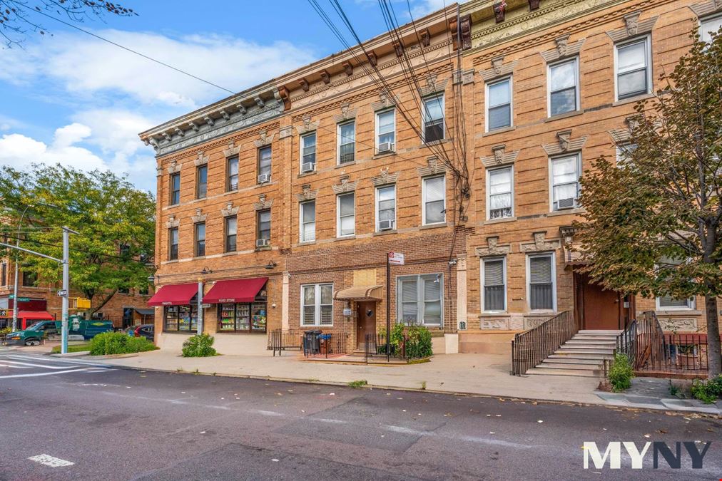 59-05 Catalpa Ave