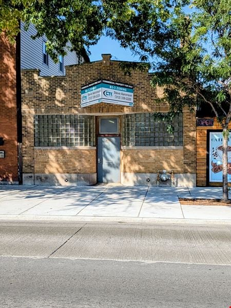 Preview of Industrial space for Sale at 4052 N Western Ave