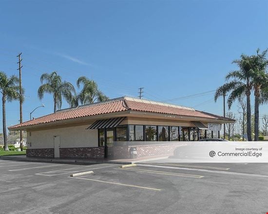 Preview of Retail space for Rent at 1221 West Central Avenue