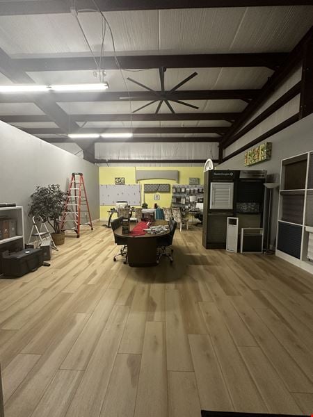 Preview of Industrial space for Rent at 828 S Nova Rd