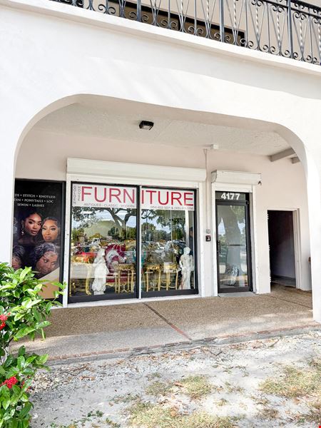 Preview of Retail space for Rent at 4177 N State Rd