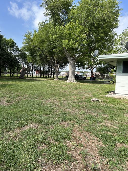 2 Acres – Live/Work Opportunity with Shop and Residence | Business 83 Frontage