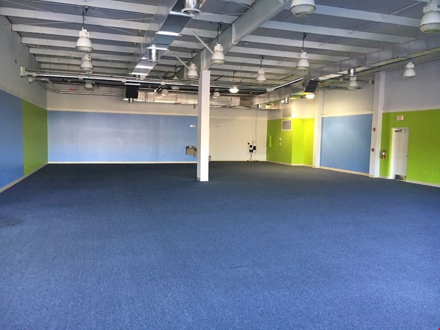 4500sf Office / Retail For Lease