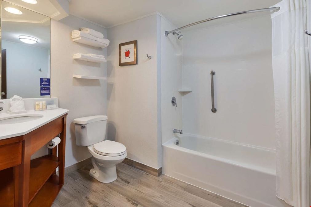 Hampton Inn - Sunbury, OH