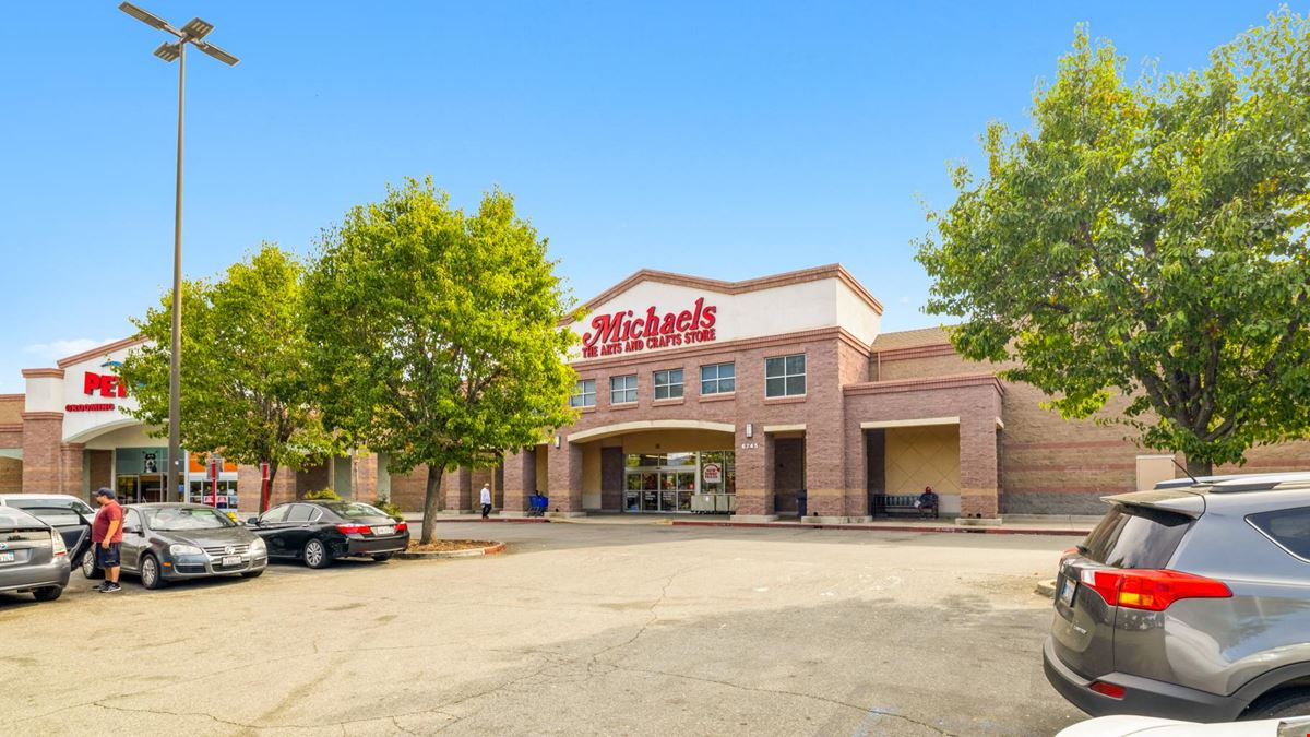 Gilroy Crossing Community Center