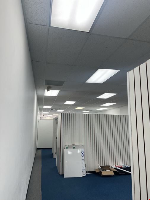 Prominent Retail Level Exposure on South Dixie Hwy