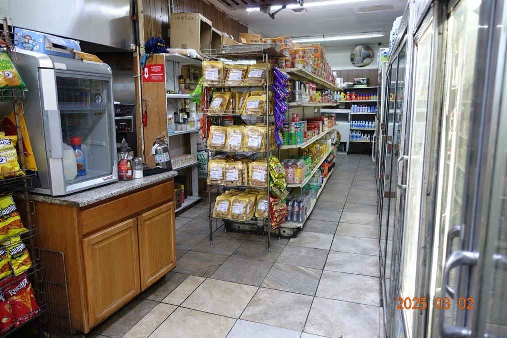 666 Fulton Avenue (formerly Rafa Deli)