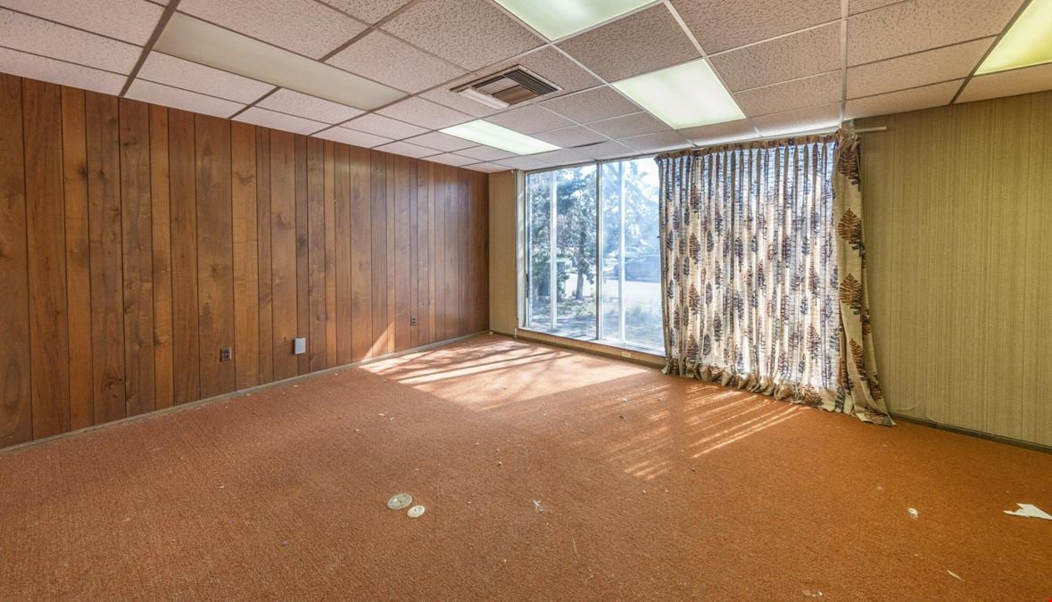12 Briercroft Office Park