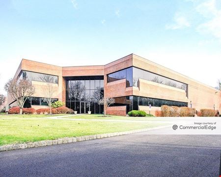 Preview of commercial space at 1600 Cottontail Lane