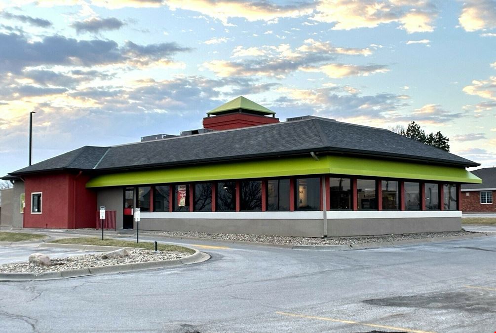 FAZOLIS LA VISTA CITY CENTRE - 8017 S 84th ST