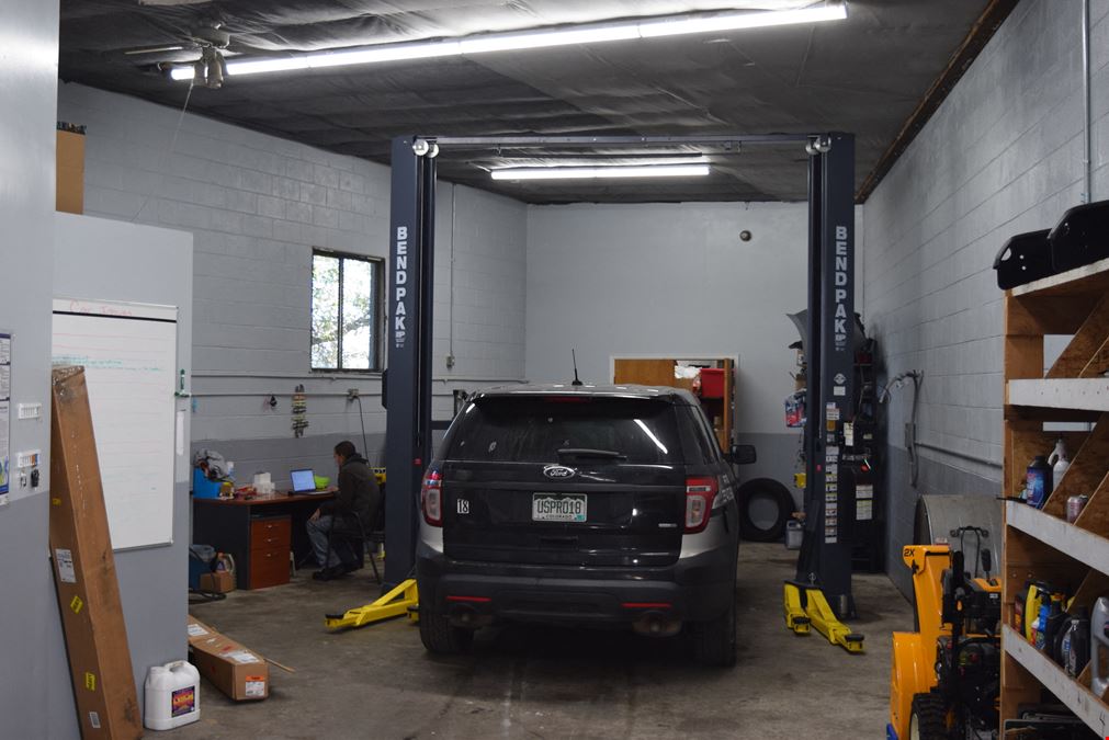 3,030 SF Office/Warehouse with yard