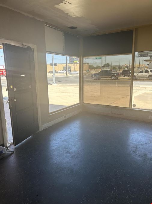 330 N Main St