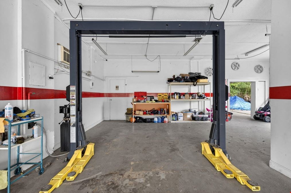 Auto Repair and Retail For Sale or Lease