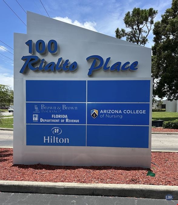 100 Rialto Pl