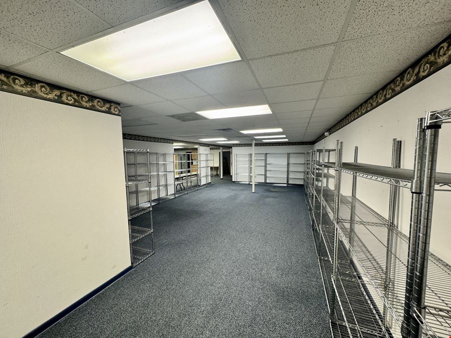 Daytona Office/Tourist/Retail - 3,608 SF