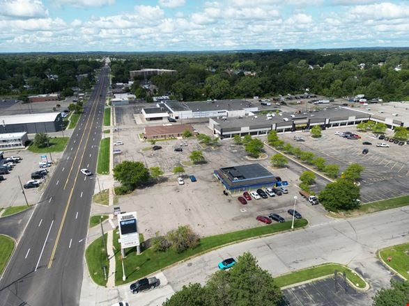 Preview of Retail space for Rent at 225 - 425  Summit Drive