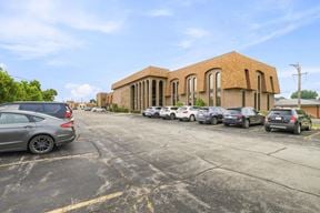 4647 W 103rd St, Unit 2B-2F, Oak Lawn, IL
