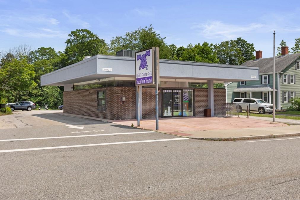 Stand-alone Retail, Office or Restaurant Space for Lease in Merrimac, MA