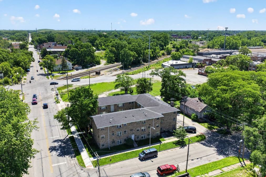 Riverdale Apartments | 18-Unit Value-Add