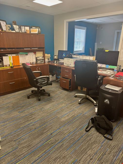 3 Bay Warehouse & Office for Lease
