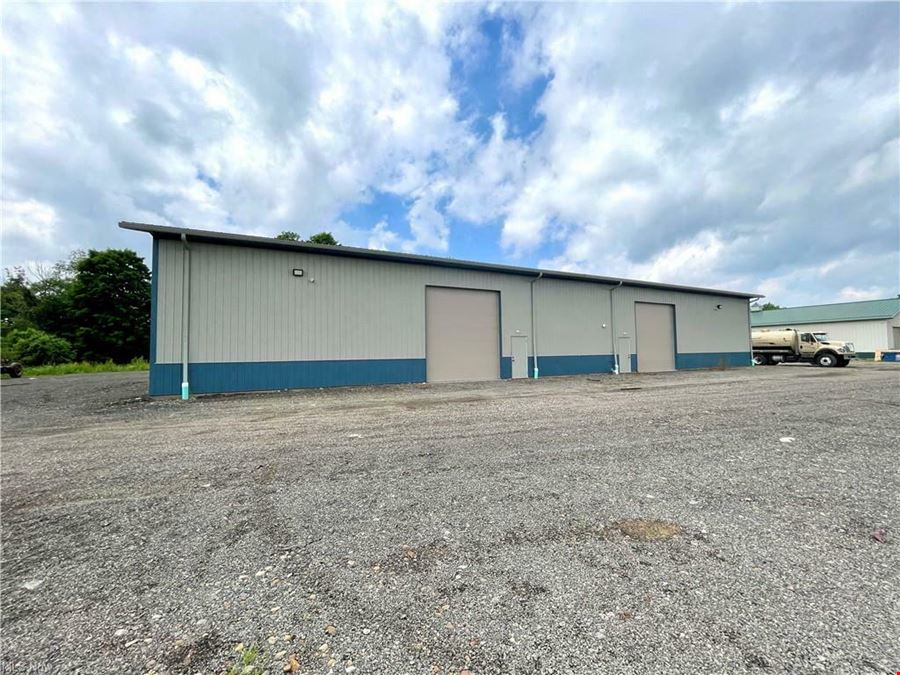 Light Industrial Building for Lease