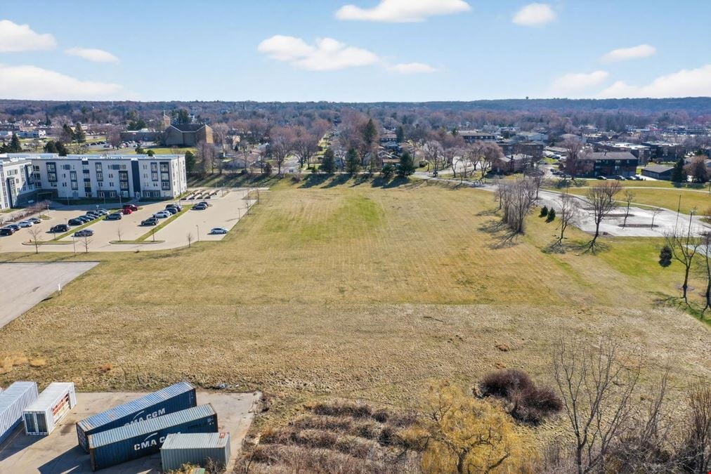 West Dundee Land 5.02 AC | Chicago MSA