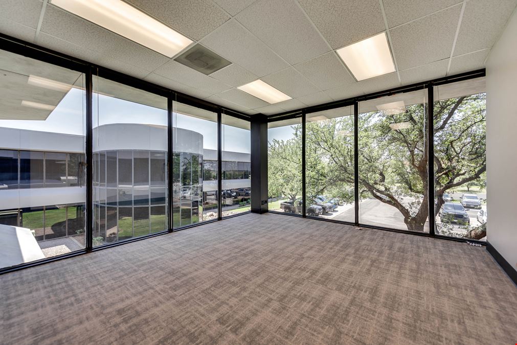 New Office Suite in One Petroleum Center