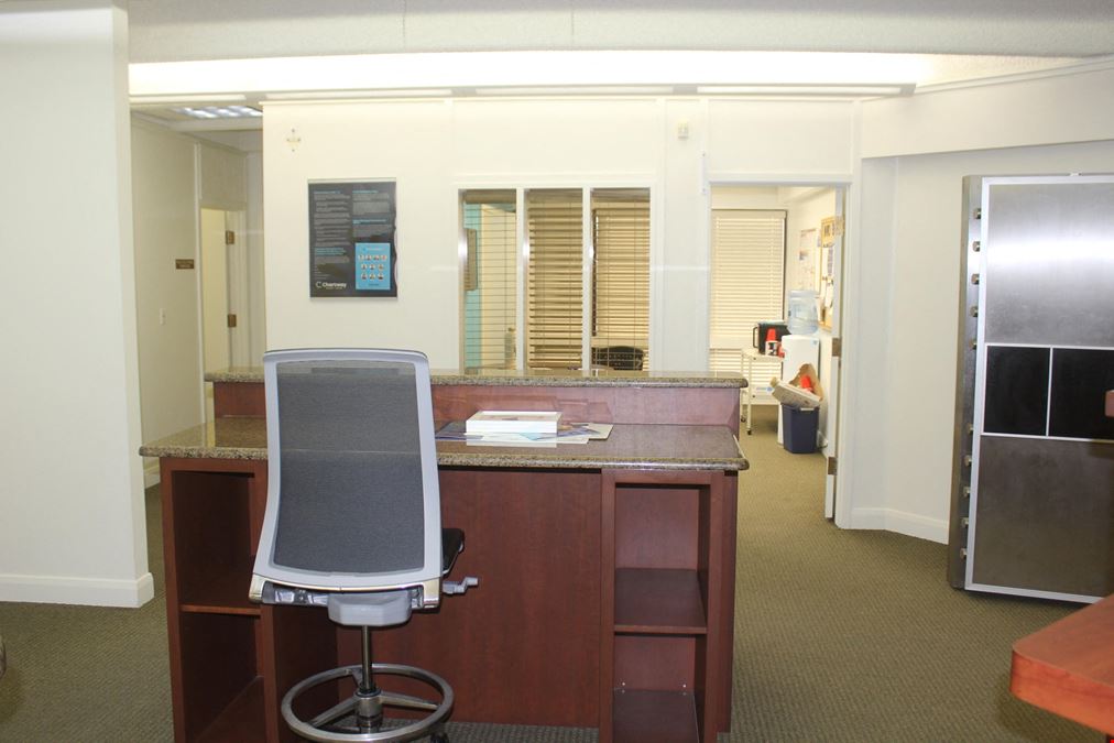 444 S Main St