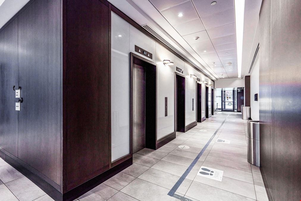 700 Bay Street