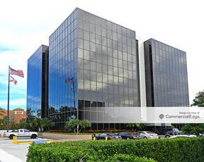 Lost Tree Village Financial Center