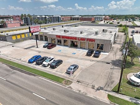 Preview of commercial space at 2914 S Padre Island Dr