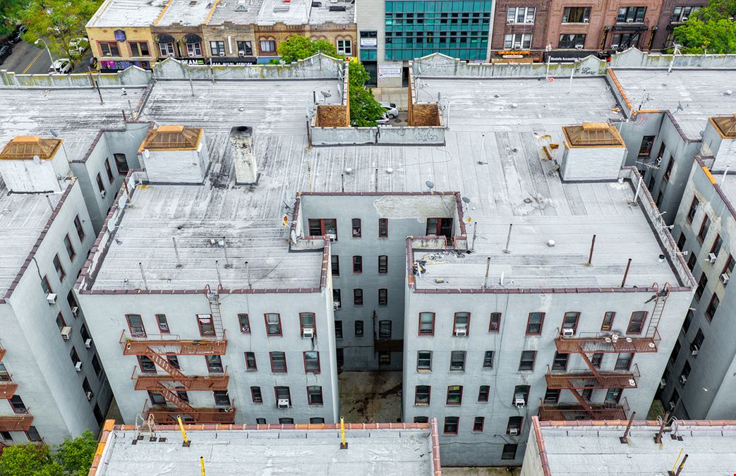 25-12 Steinway St