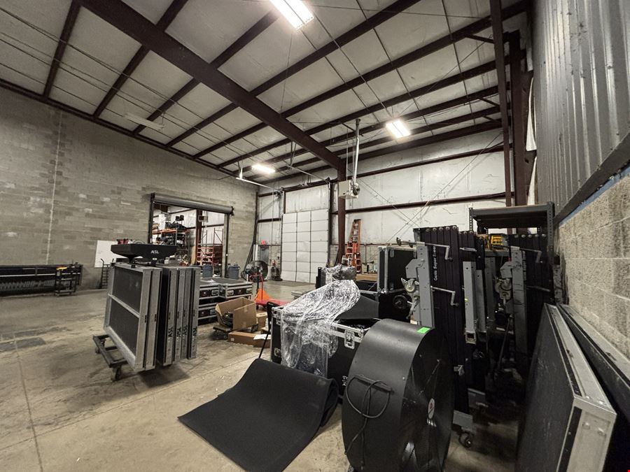 7858 Industrial Pkwy