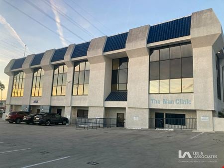 Preview of Office space for Rent at 2512 Artesia Blvd