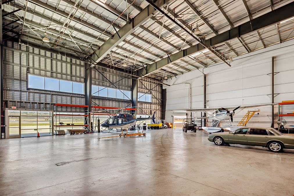 800 Aviation Dr.
