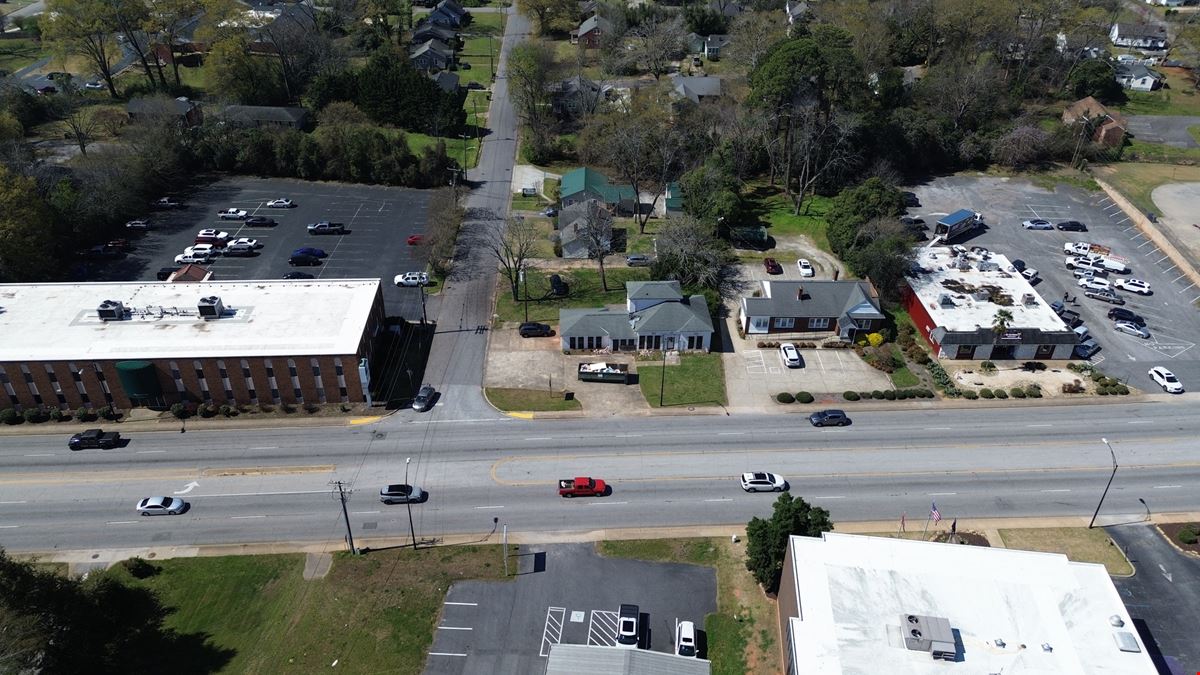2403 N Main St.