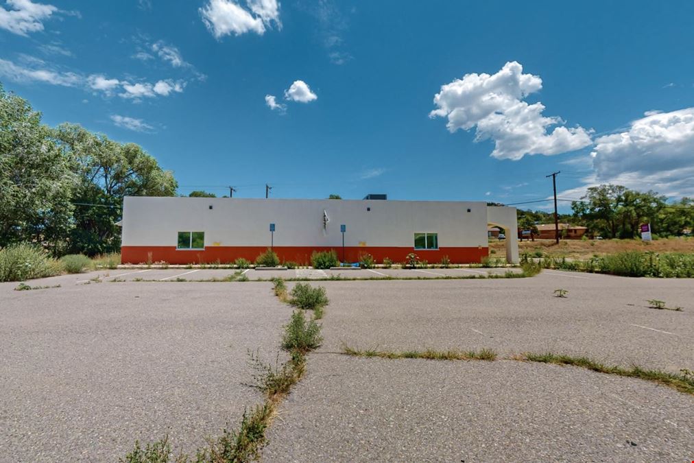 RARE PRIME TIJERAS BUILDING CLOSE TO I-40