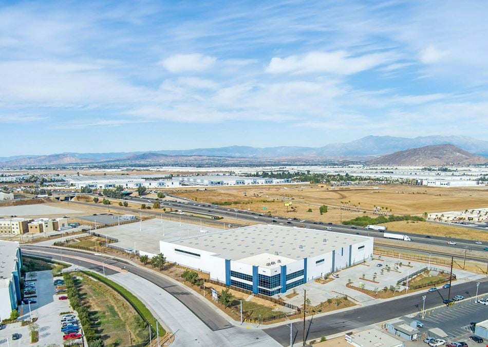 Harvill Industrial Center