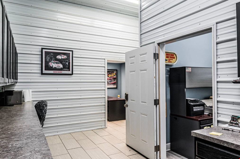 2201 W Everly Brothers Blvd, Tract 1
