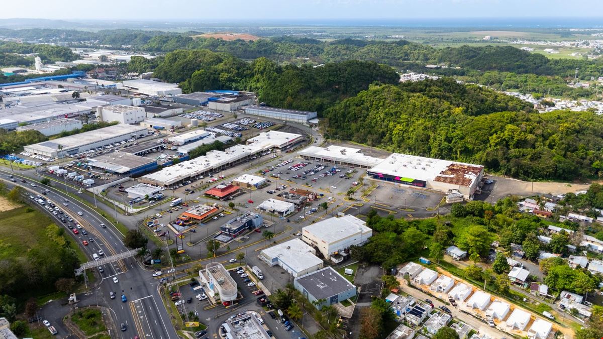 Bayamon Oeste Shopping Center