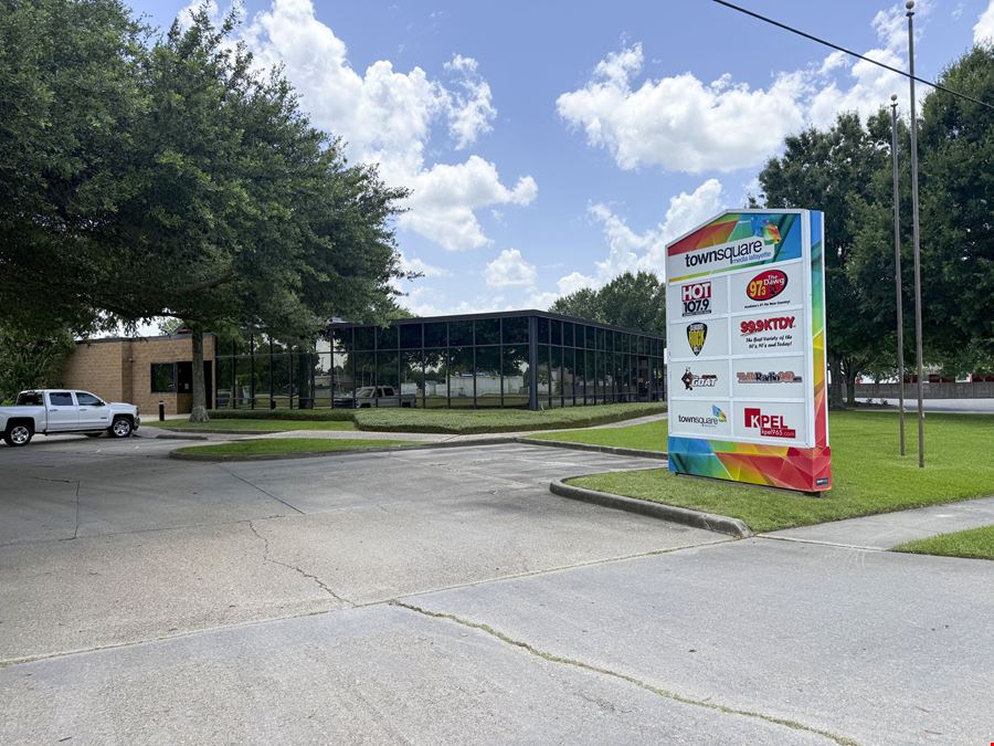 Long Term Net Leased Office Building