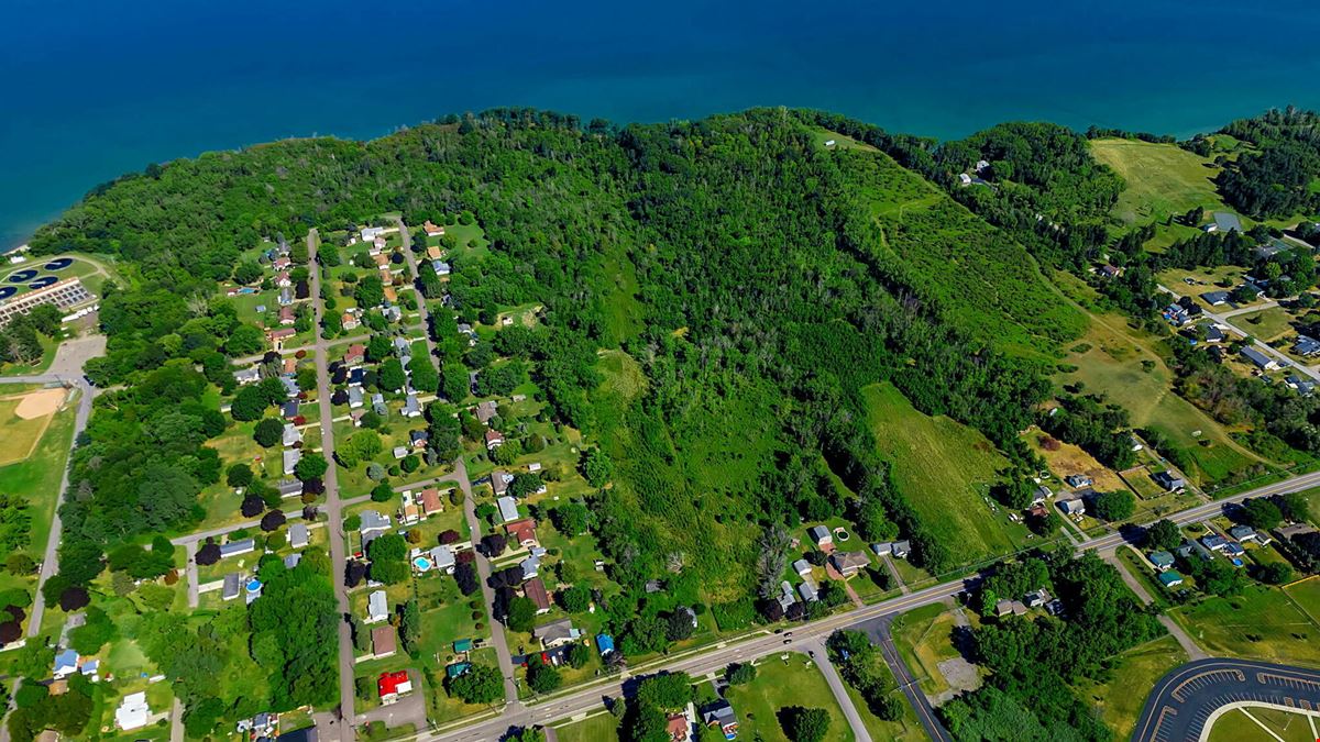 468 Lake Shore Road