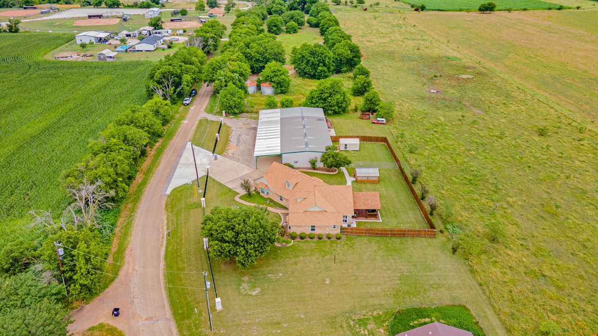 Live/Work Property with Industrial-Grade Workshop